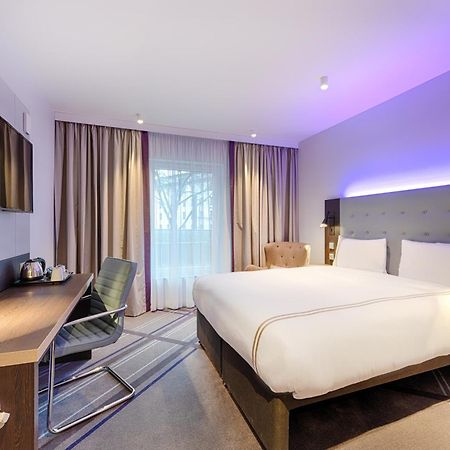 Premier Inn Duesseldorf City Friedrichstadt Exterior photo